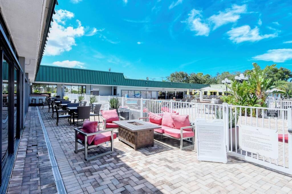 サラソータWaterfront, Pool, Tiki Bar & Grill, Gym, Location!アパートメント エクステリア 写真