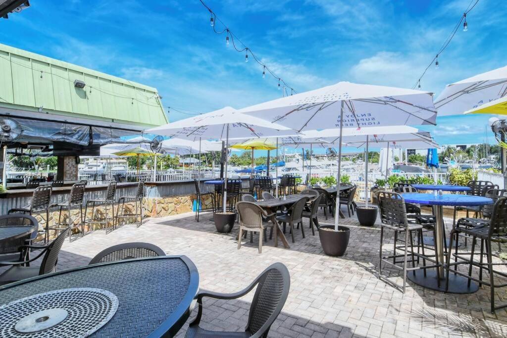 サラソータWaterfront, Pool, Tiki Bar & Grill, Gym, Location!アパートメント エクステリア 写真